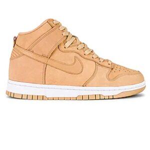 Nike Dunk WOMENS Premium High worn twice Size 8